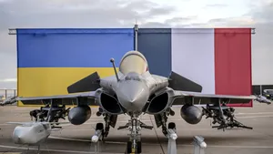 Ucraina va cumpăra avioane de vânătoare franceze Rafale și sisteme de apărare aeriană în cadrul unui acord cu Parisul
