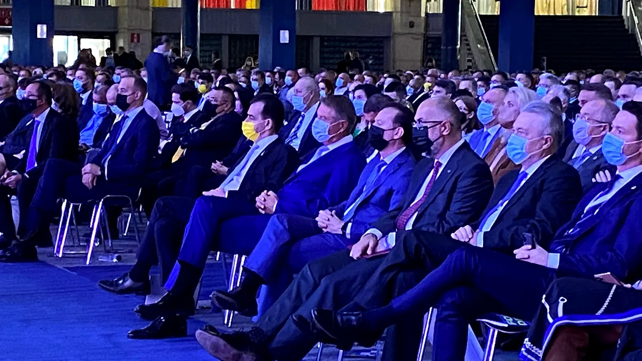 Iohannis, la congresul PNL: „Guvernarea nu este un loc al ironiilor, în care unii parteneri se comportă ca pe Facebook”