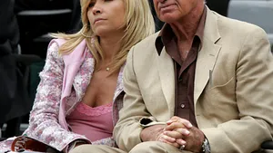 Belmondo a depus plângere împotriva fostei soţii