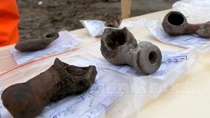 Camera focului din băile turceşti şi 14 fragmente de pipe, descoperite de arheologi la Timişoara