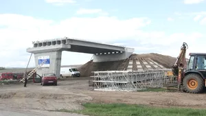 Deschiderea autostrăzii Bucureşti-Ploieşti, amânată din nou. Ministrul Transporturilor: Siguranţa circulaţiei nu ne permite să dăm drumul traficului