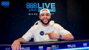 888poker sărbătoreşte 20 de ani de activitate cu un nou Ambasador Cultural