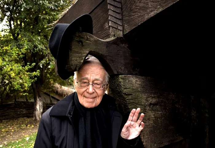 Exclusiv Începe războiul în instanță pentru moștenirea lui Mihai Șora, la trei ani de la moartea filosofului! Ce revendică fiii academicianului de la văduva acestuia | SURSE JUDICIARE