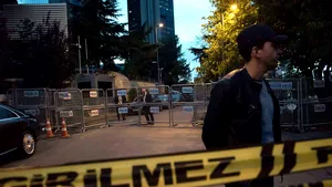 Vehicul suspect al Consulatului saudit, depistat în Istanbul. Arabia Saudită se opune percheziţiei | FOTO