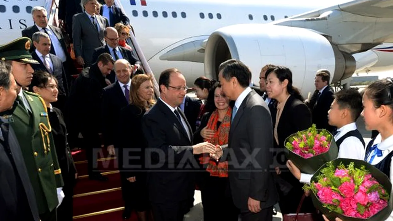 François Hollande efectuează o vizită de stat de două zile în China
