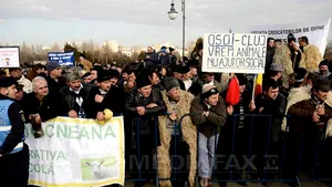 Irimescu spune că se ţine de promisiunile făcute ciobanilor: S-a renunţat la numărul de câini, deci poate fi oricât de mare