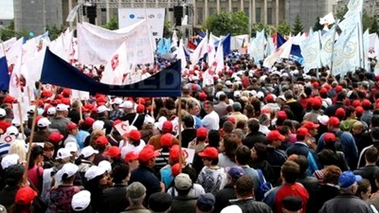 Romanian Unionists Announce Strike For May 31, Public Demonstrations As Of June 1