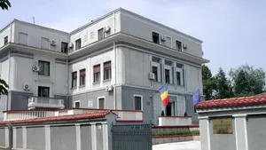 Contestaţia lui Băsescu faţă de modificările Legii Curţii de Conturi, respinsă de CC