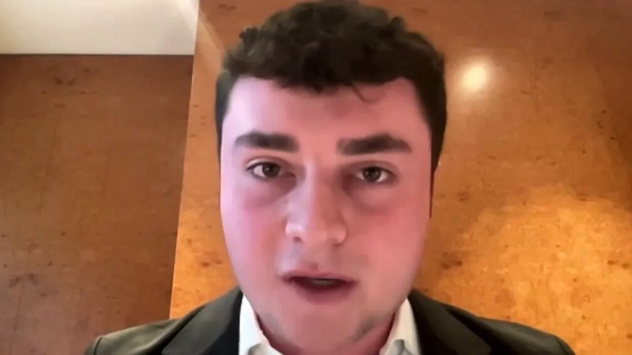 Adolescent britanic de 17 ani, sancționat de Kremlin după ce a investigat o rețea de spălare a banilor prin criptomonede