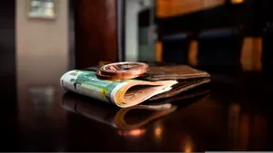 Numărul miliardarilor la nivel mondial ar putea ajunge la 4.000 în următorii cinci ani