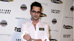 Cel mai mare câştig în poker: 18.3 milioane de dolari. Donaţii de 5.3 milioane în scopuri caritabile ale jucătorilor