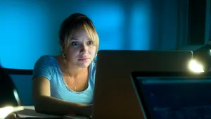 „Coronavirusul poate fi prevenit prin menţinerea gâtului umed”. România este în plină „epidemie” de fake-news despre COVID-19