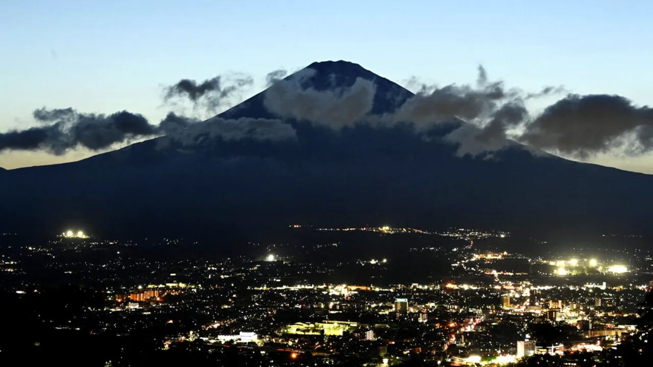 Japonia, invadată de turiști: recordul privind vizitatorii străini până în luna martie