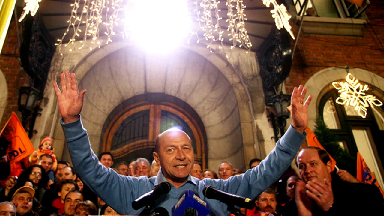 Rezultate parţiale, la ora 14.00: Traian Băsescu a câştigat alegerile cu 50,33% - VIDEO