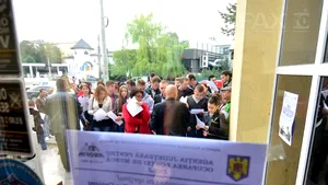 REPORTAJ: Joburile din Capitală, fără căutare la tineri, din cauza ploii sau pentru că 