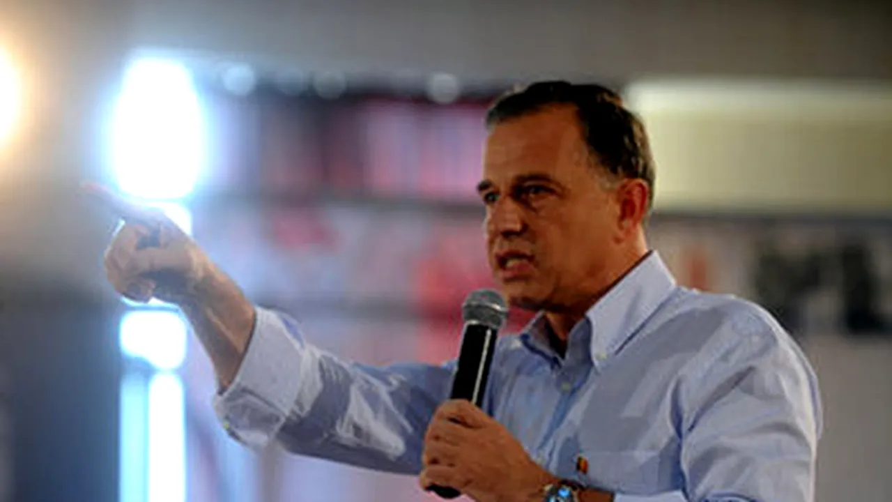 Presidential Contender Mircea Geoana Pledges Decent Living Standard For All Romanians