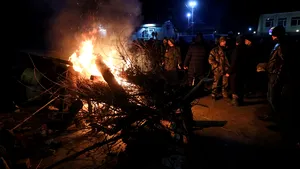 Teama de COVID-19 distruge armonia între oameni. Protestatarii violenţi din Ucraina propun ca persoanele evacuate din China să fie duse la Cernobîl