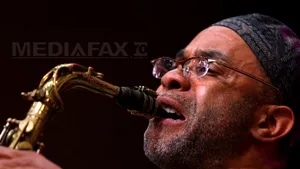 Spiralele lui Kenny Garrett mix cu medievalităţi semnate Slavomir Popovici, Odobescu, Trenk