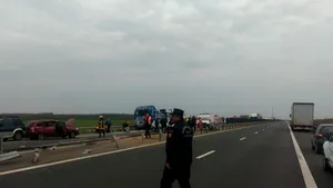 Baleset történt az Arad-Nagylak-autópályán. Négy személy megsérült