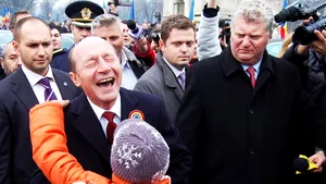 Vezi aici cum au sărbătorit liderii politici Ziua Naţională a României