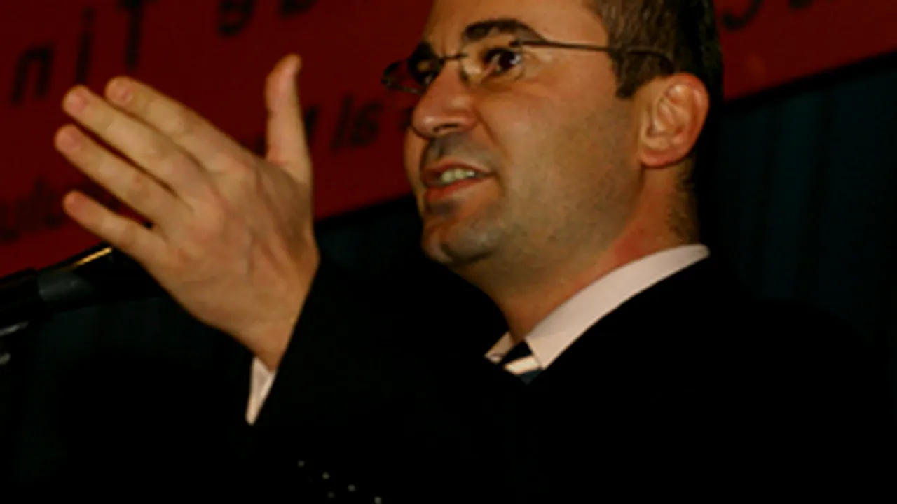 Liviu Nistoran îi dă în judecată pe Cristian Rădulescu şi Valeriu Tabără