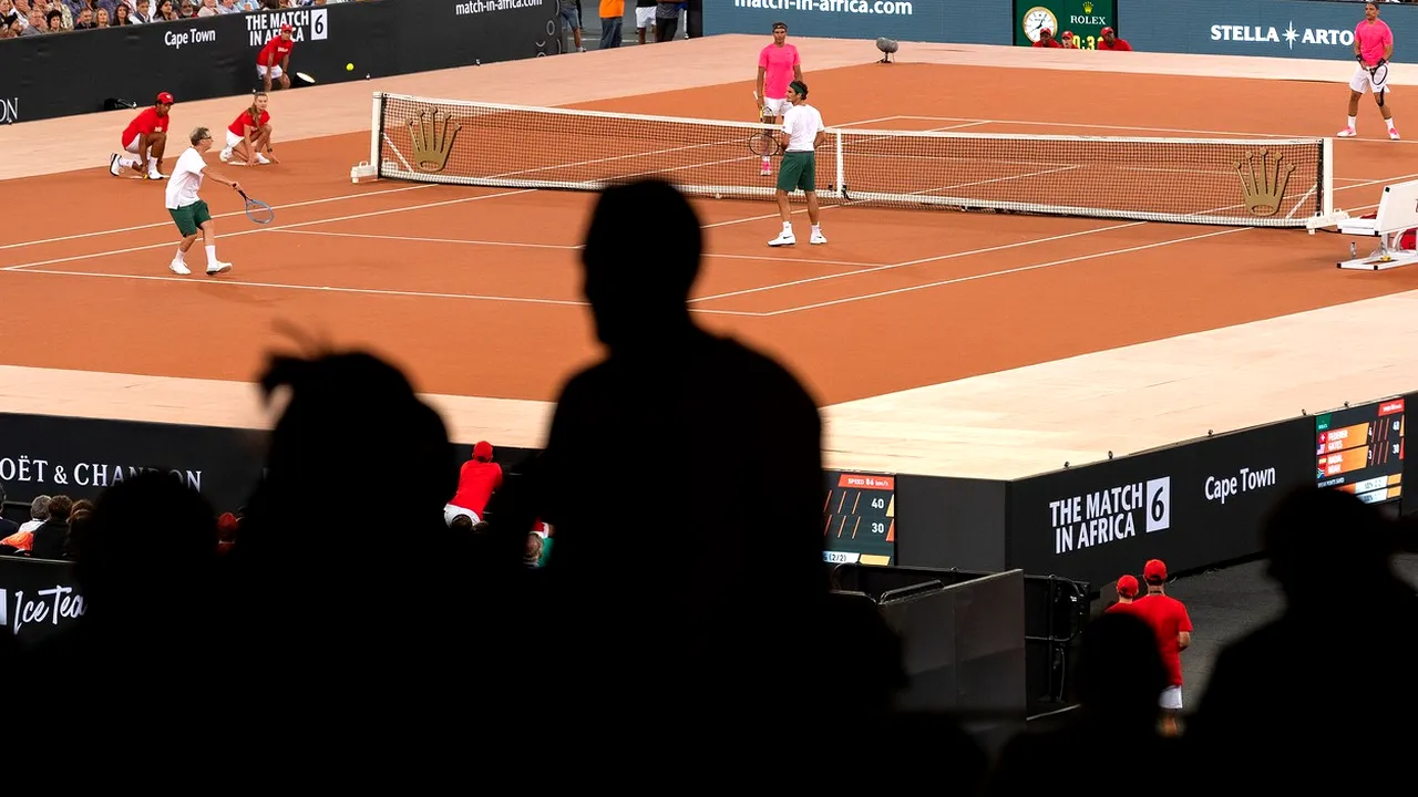 VIDEO: Record mondial în tenis. Câţi fani au asistat la demonstrativul dintre Roger Federer şi Rafael Nadal 