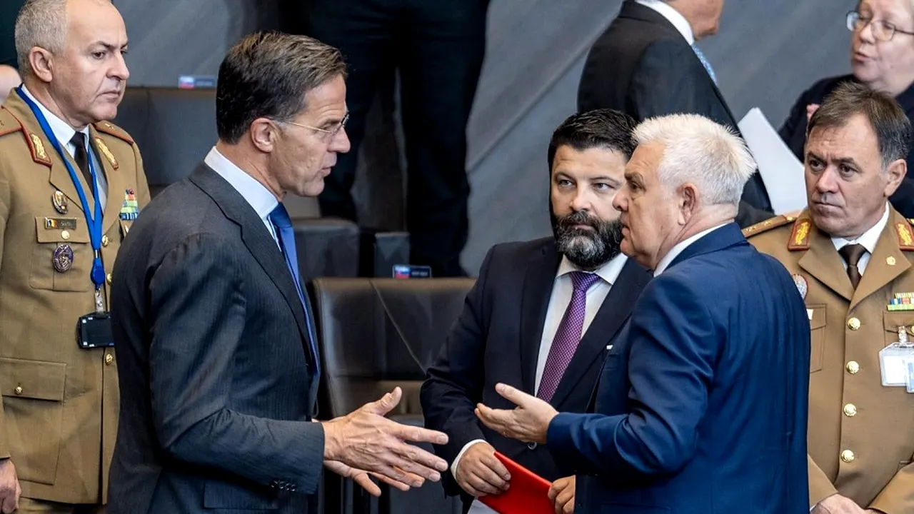 Ministrul Tîlvăr: România susţine consolidarea apărării aeriene şi antirachetă integrate a NATO
