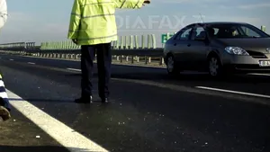 Autostrada Soarelui, închisă timp de două ore, între Fundulea şi Capitală, din cauza poleiului