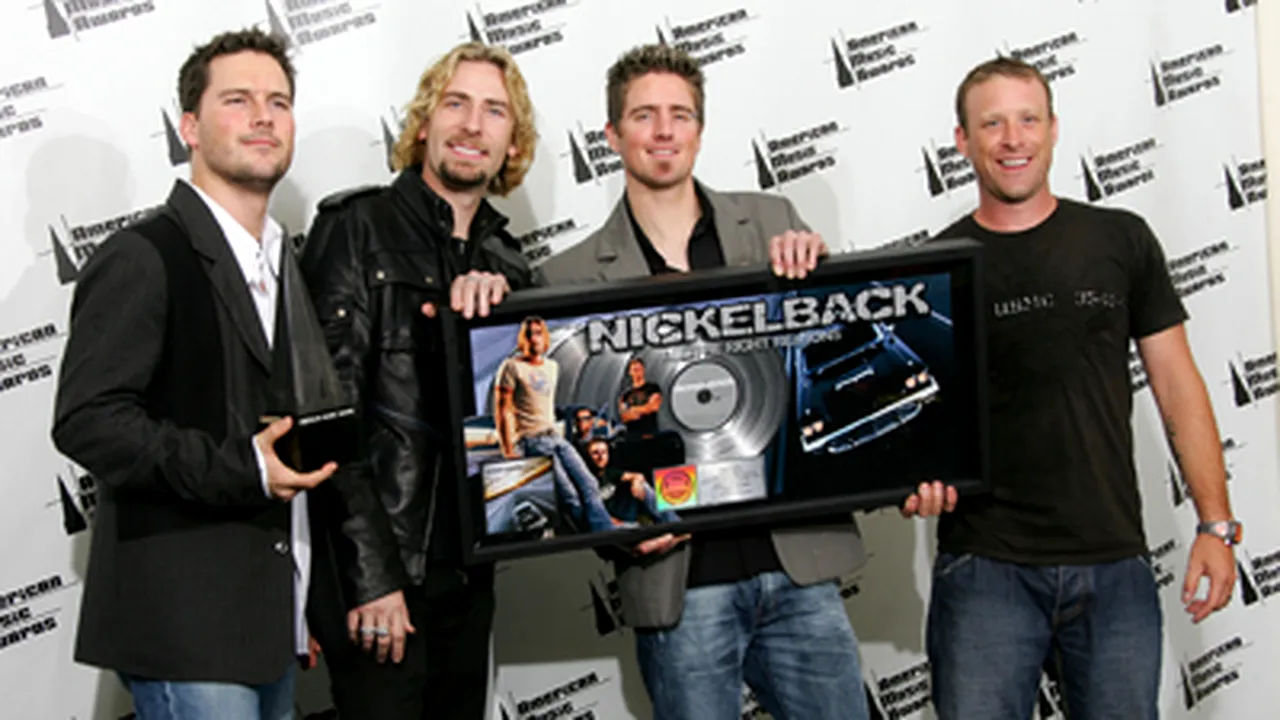 Nickelback a semnat un contract cu Live Nation (video)