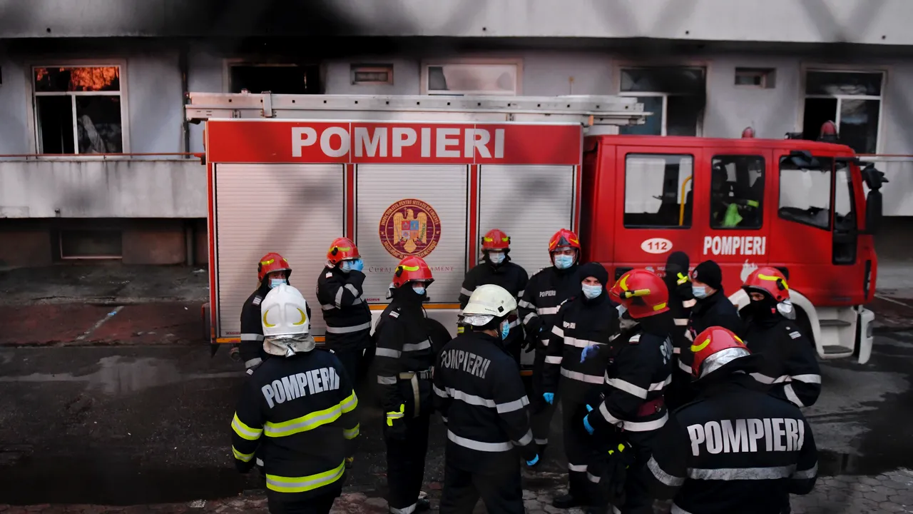 Procurorii au ajuns la spitalul Matei Balş pentru a investiga cauzele incendiului în care au murit patru persoane