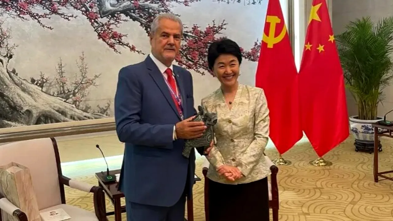 Fost premier român, la parada militară a Chinei, alături de Putin, Xi și Kim Jong Un