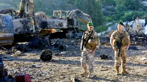 Israel și Liban au semnat un acord care prevede retragerea trupelor israeliene din două zone din sudul Libanului