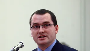 Korodi a refuzat să semneze şi noua ordonanţă a taxei auto
