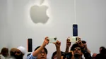 Noile iPhone-uri nu au impresionat investitorii. Acțiunile Apple au scăzut cu peste 3%