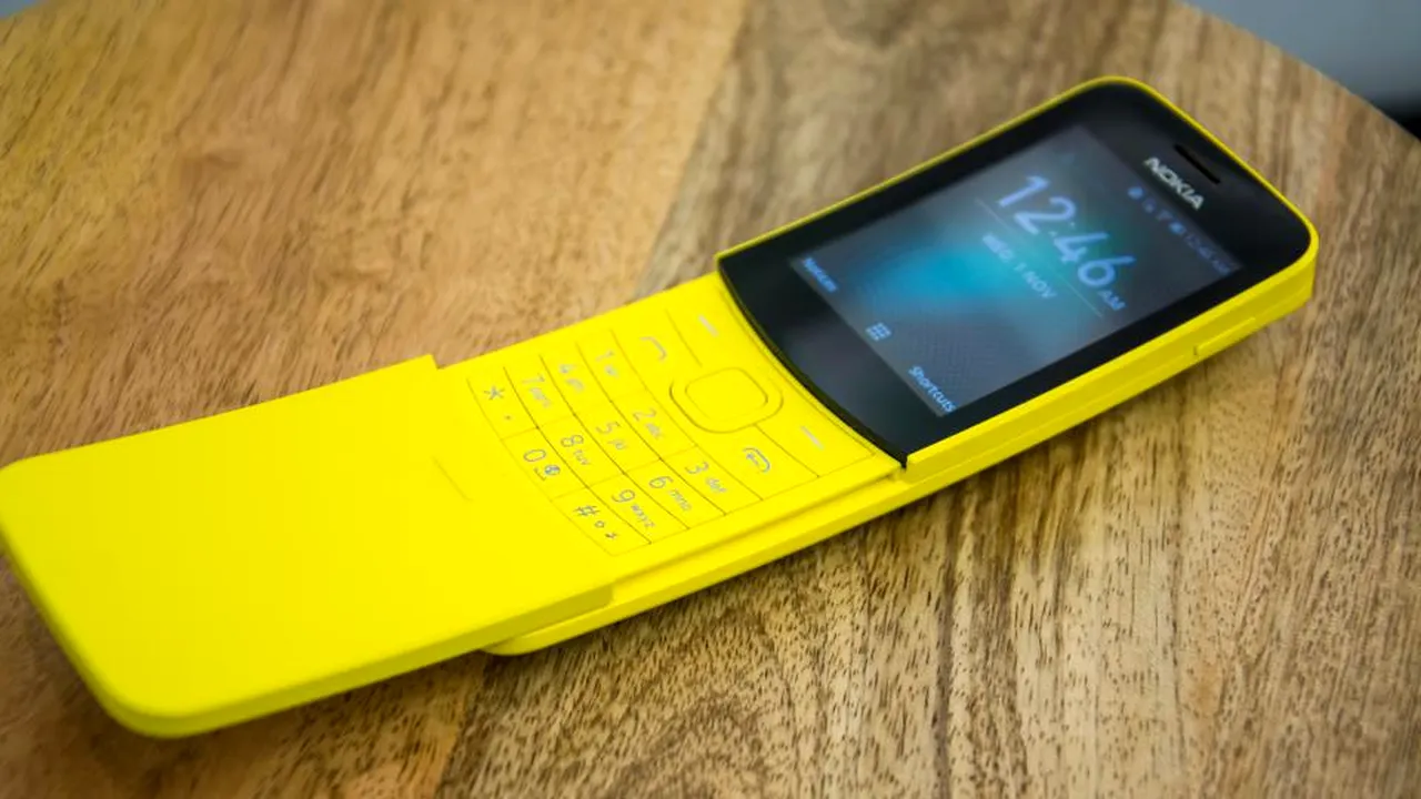 A fost relansat Nokia 8110, după succesul reeditării modelului 3310. Telefonul 