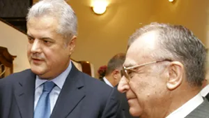 Băsescu: Năstase şi Iliescu vor să saboteze moţiunea