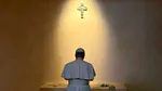 Papa Leon a făcut prima călătorie în afara Vaticanului pentru a vizita mormântul Papei Francisc