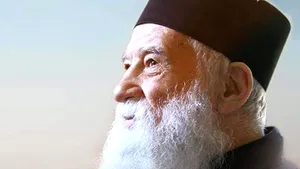 ISTORIA FĂRĂ PERDEA Marius Oprea / Gheorghe Calciu Dumitreasa, preotul pentru care Reagan, Thatcher şi Papa Paul al II-lea l-au încolţit pe Ceauşescu  