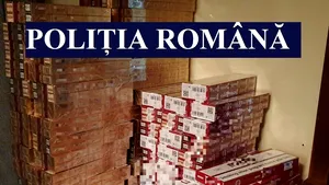 Poliţist din Dolj, reţinut după ce a ajutat un bărbat care făcea contrabandă cu ţigări
