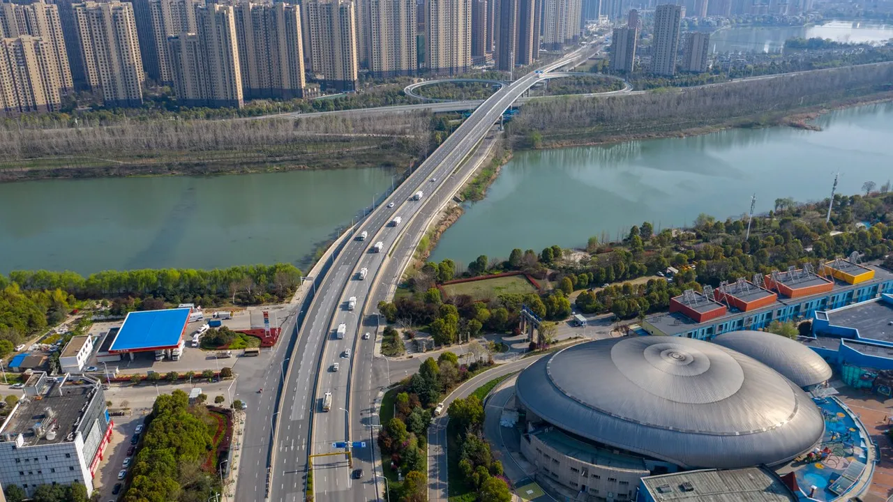 Cum arată astăzi Wuhan, epicentrul pandemiei de COVID-19. Oraş-fantomă cu 11 milioane locuitori. FOTO
