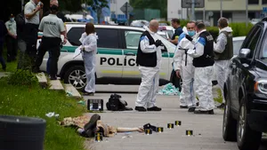 Un individ a atacat mai multe persoane cu un cuţit într-o şcoală din Slovacia