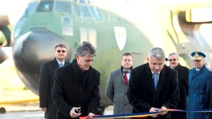 Duşa a inaugurat cel mai mare hangar de mentenanţă a avioanelor Hercules aparţinând Forţelor Aeriene - FOTO