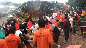 Cutiile negre ale avionului prăbuşit în Thailanda au fost recuperate