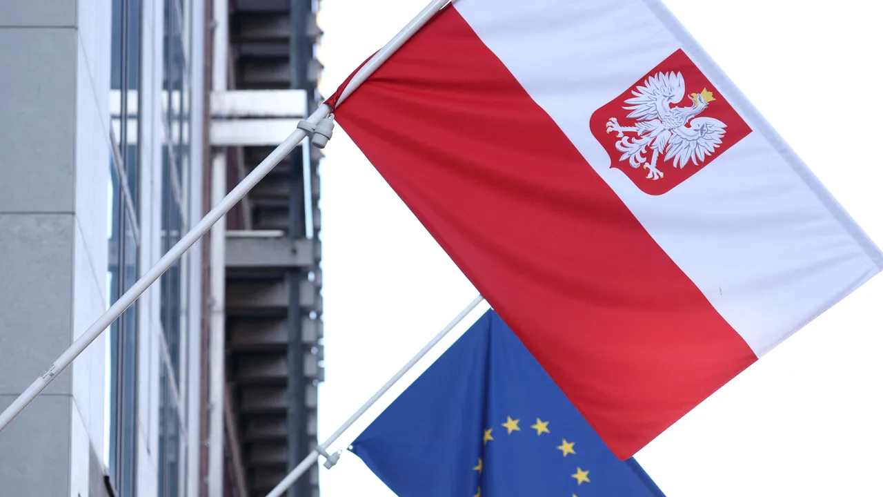 UE anulează accesul Varşoviei la fonduri. Planul de redresare al Poloniei este în pericol