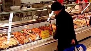 Un producător de mezeluri, reclamat la OPC pentru 