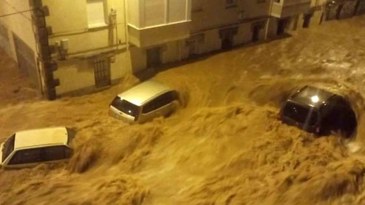 62 de morţi în Spania, în urma inundaţiilor