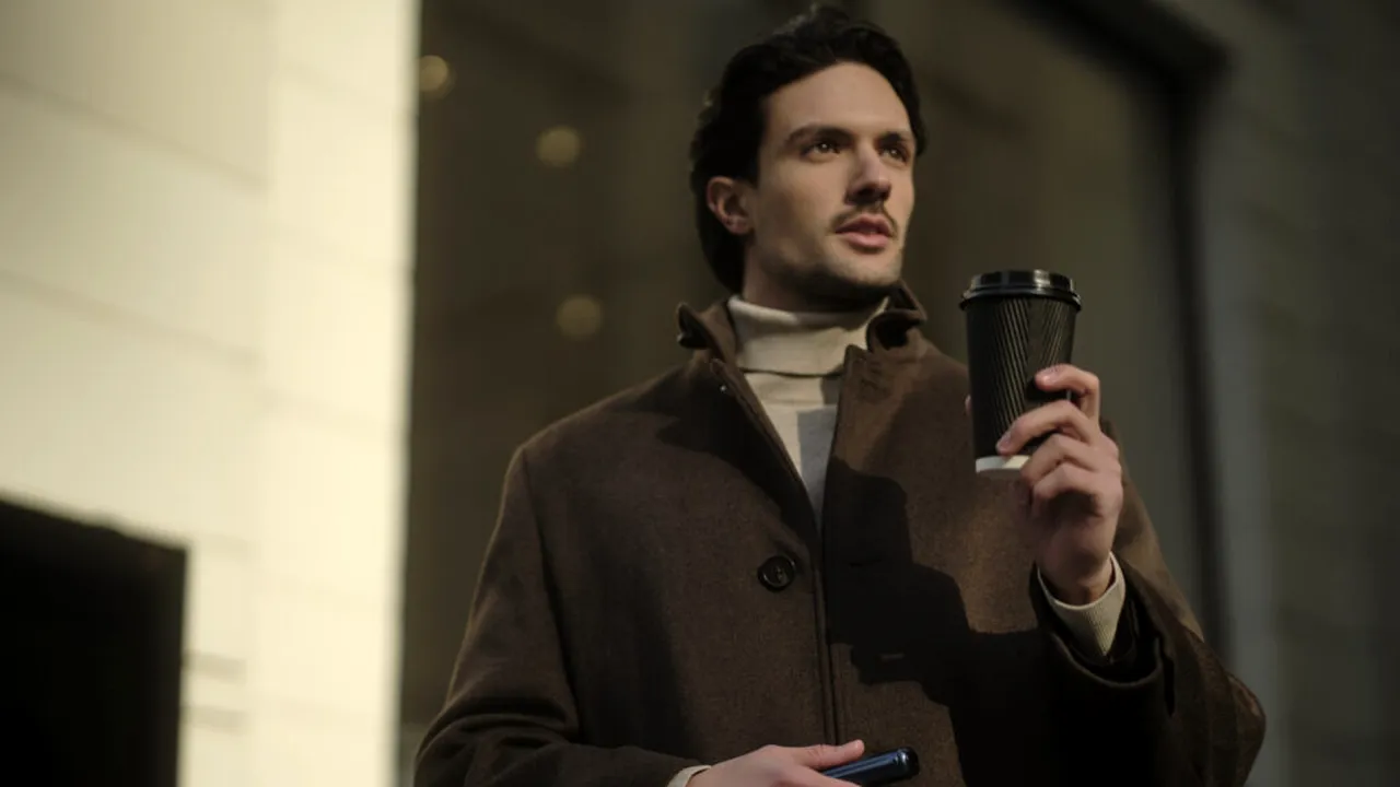 Ploom AURA: parcursul unui brand global de tutun încălzit