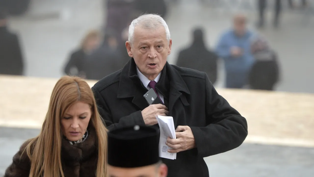 EROARE în decizia de condamnare a fostului primar Sorin Oprescu, în dosarul pentru fapte de corupţie/ Tribunalul Bucureşti va reveni cu o îndreptare