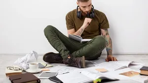 Psihologia explică de ce unii oameni refuză ajutorul, chiar și când sunt epuizați