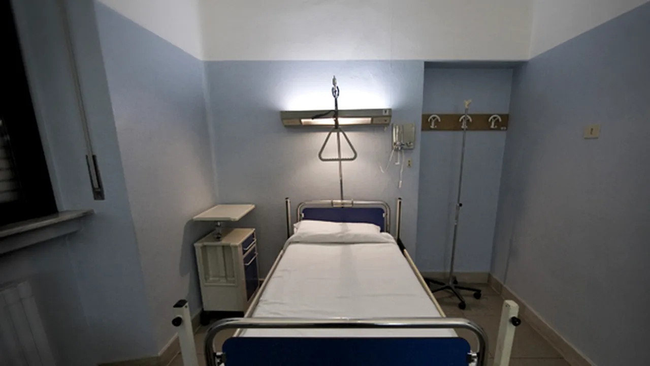 Proiect al Ministerului Sănătăţii: Pacienţii cu tulburări psihice pot fi imobilizaţi sau izolaţi pentru protecţie